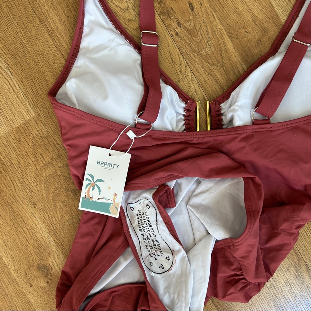 B2Prity Amazon Sculpting Rusty Rose One-Piece Swimsuit with Gold Center Large - Picture 5 of 6
